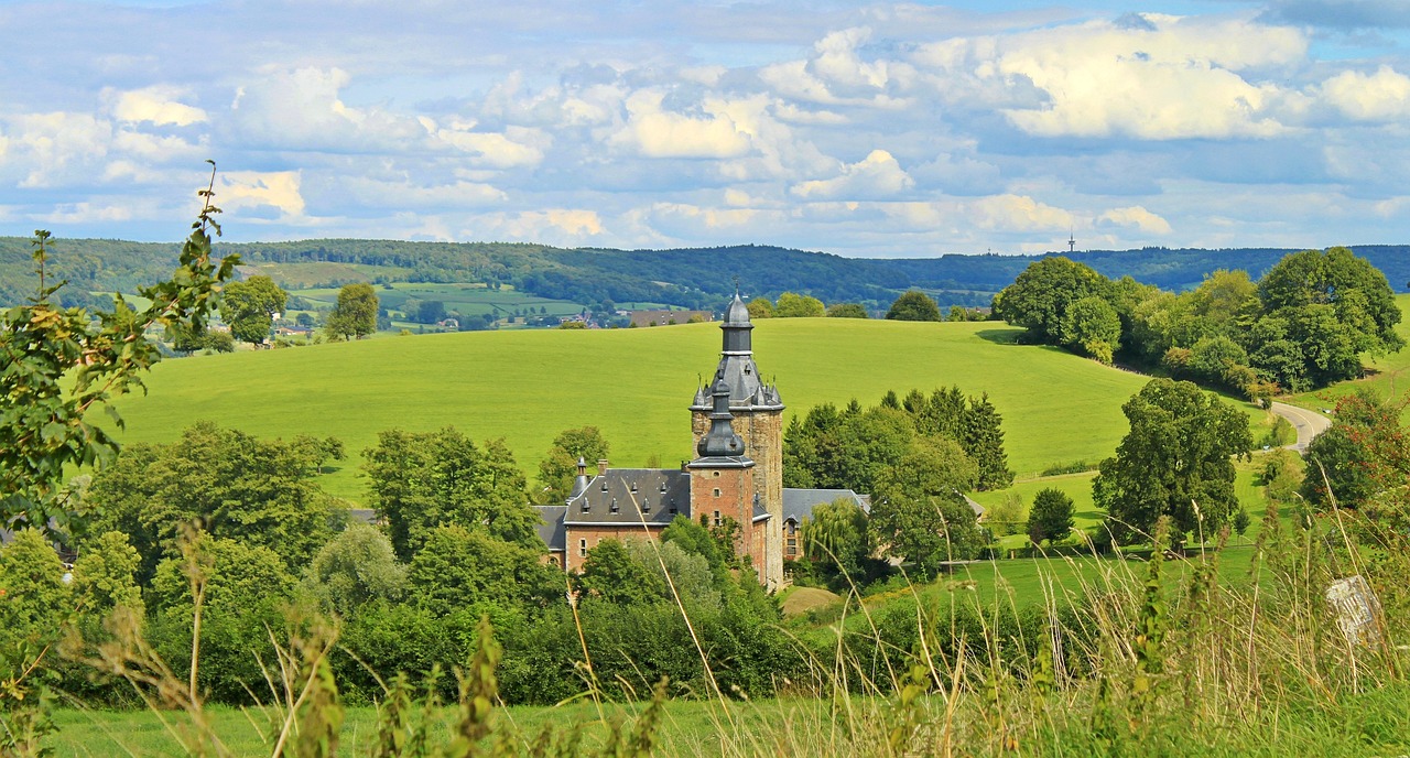 臺(tái)風(fēng)天鴿最新信息及動(dòng)態(tài)分析與影響評(píng)估報(bào)告