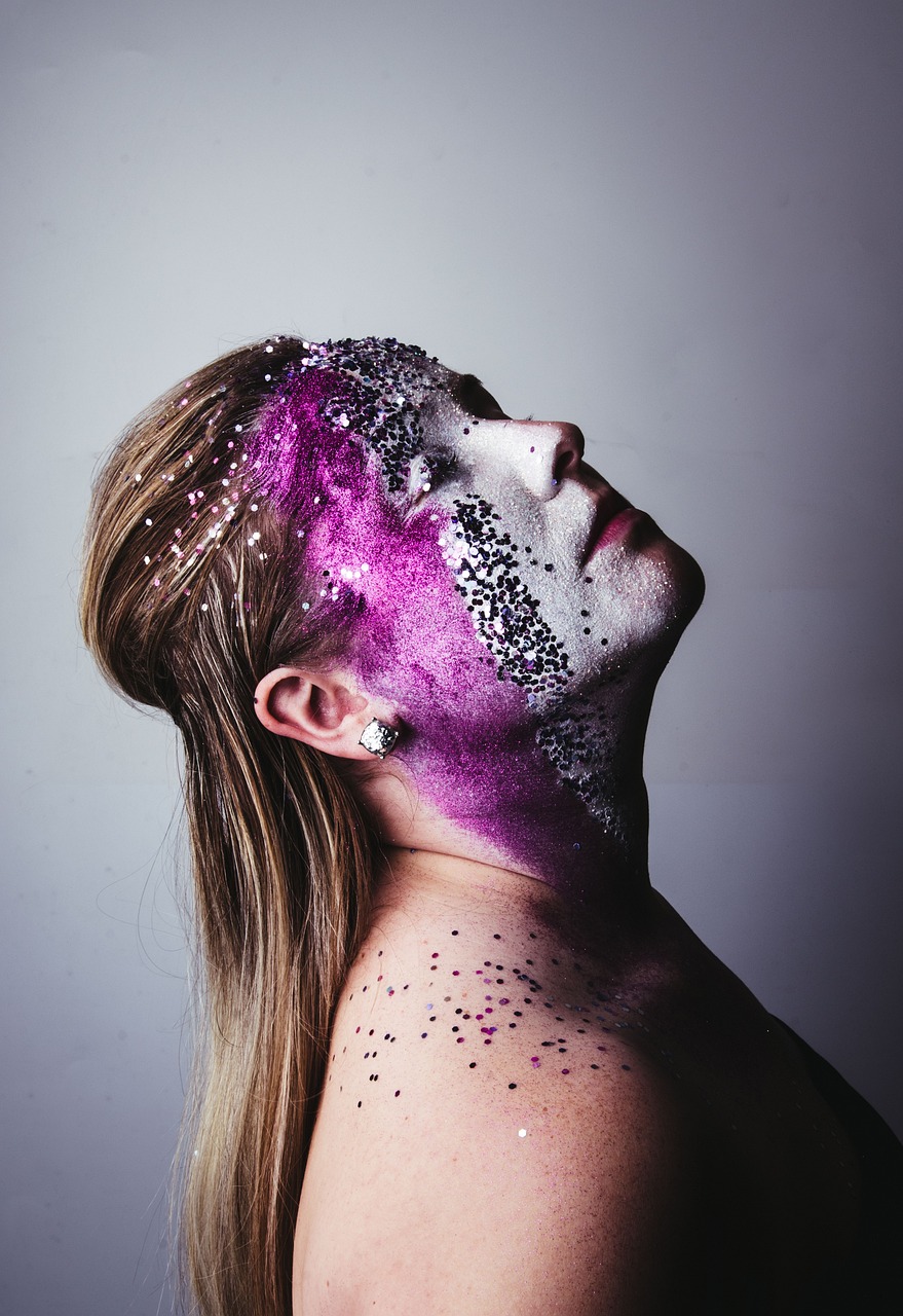 最新盤發(fā)步驟教程，輕松打造時(shí)尚造型的秘訣