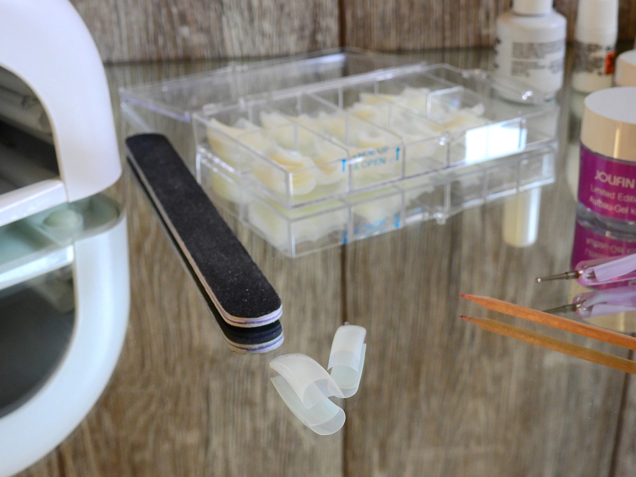 時尚潮流下的美甲新選擇，最新光療甲